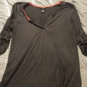 Women's 3/4 sleeve top